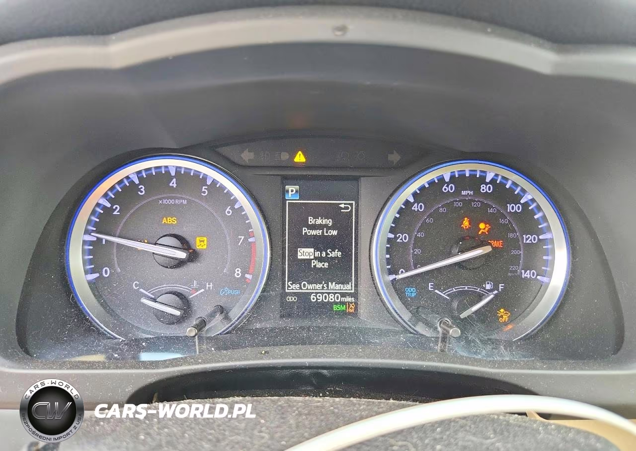 2019 Toyota Highlander Limited Platinum VIN:5TDDZRFH8KS968470 - 9