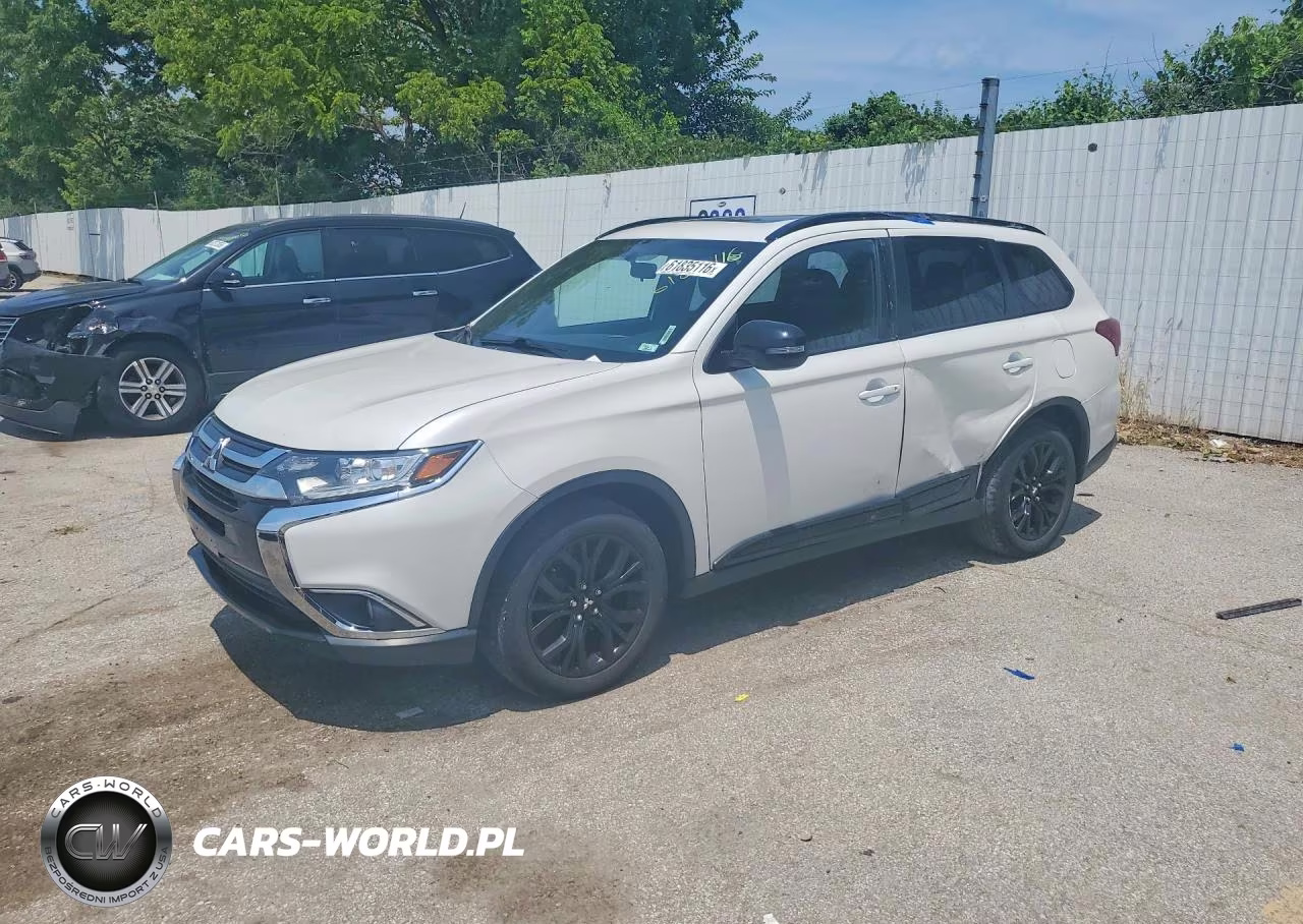 2018 Mitsubishi Outlander VIN:JA4AD3A30JZ025569 - 1