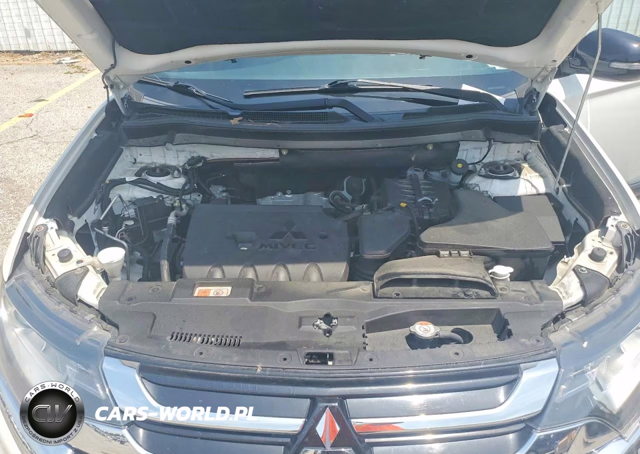 2018 Mitsubishi Outlander VIN:JA4AD3A30JZ025569 - 11
