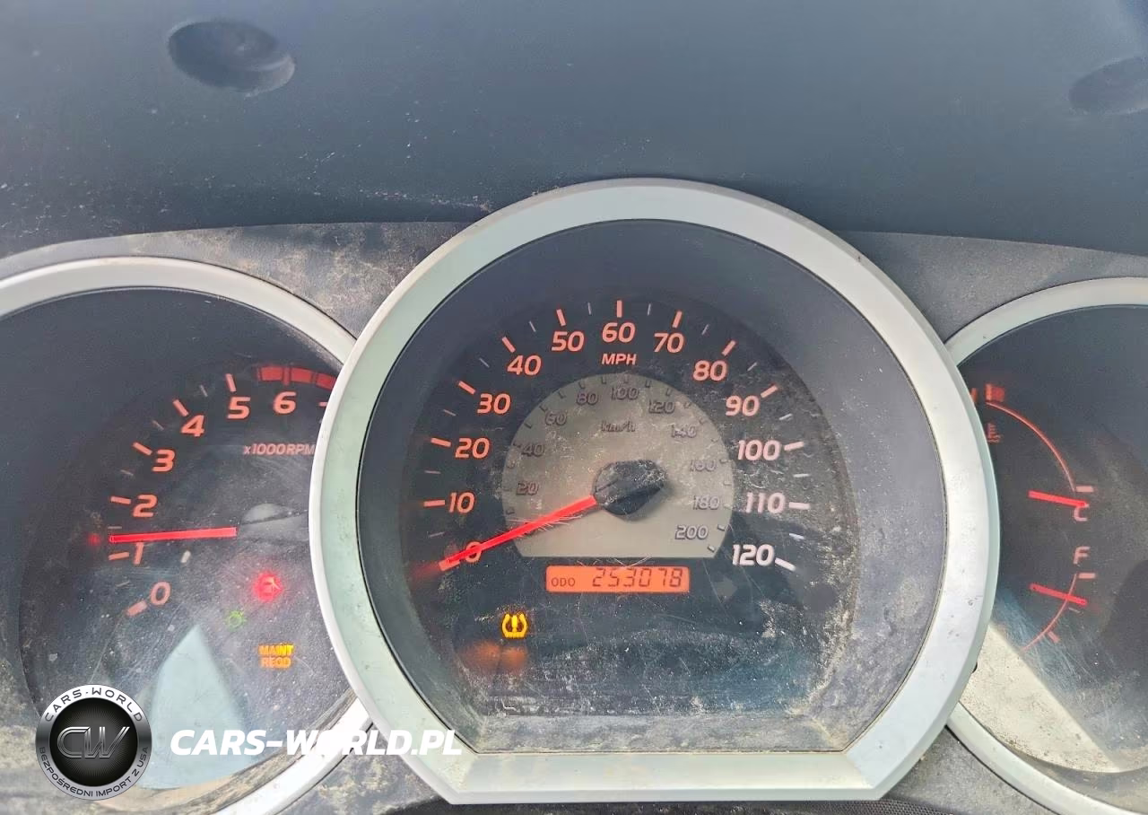 2010 Toyota Tacoma Double Cab Prerunner VIN:3TMJU4GN3AM105423 - 9