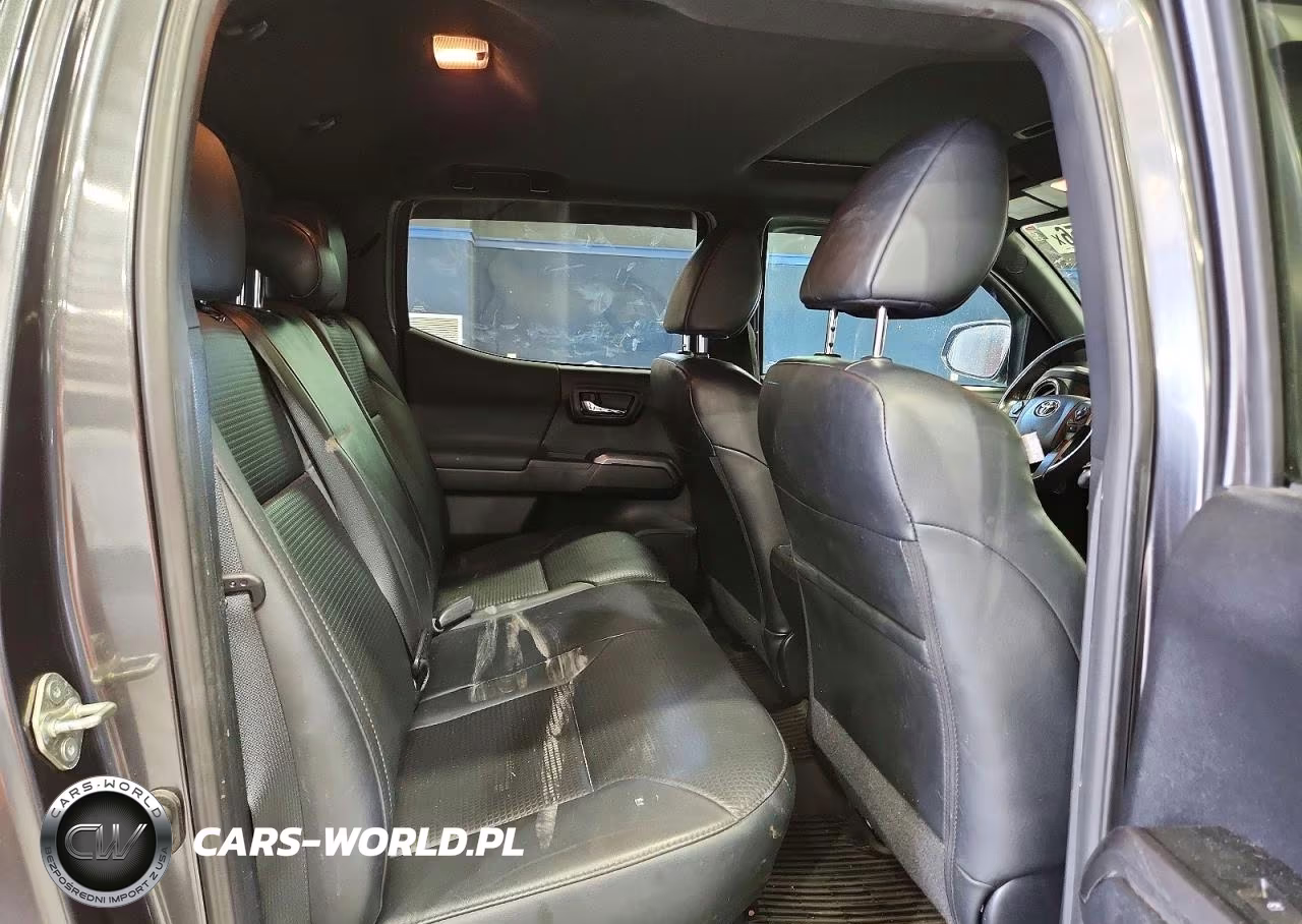 2019 Toyota Tacoma Trd Sport VIN:3TMCZ5AN3KM195943 - 10
