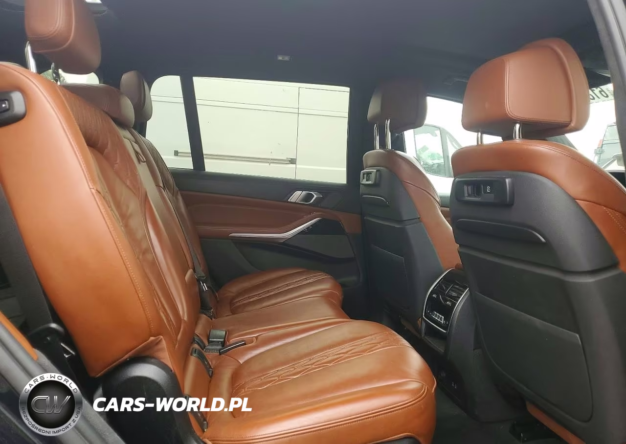 2019 BMW X7 xDrive50I VIN:5UXCX4C54KLB39669 - 11