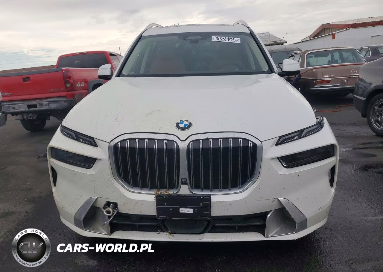 2027 BMW X7 xDrive40I VIN:5UX23EM04V9428758 - 5