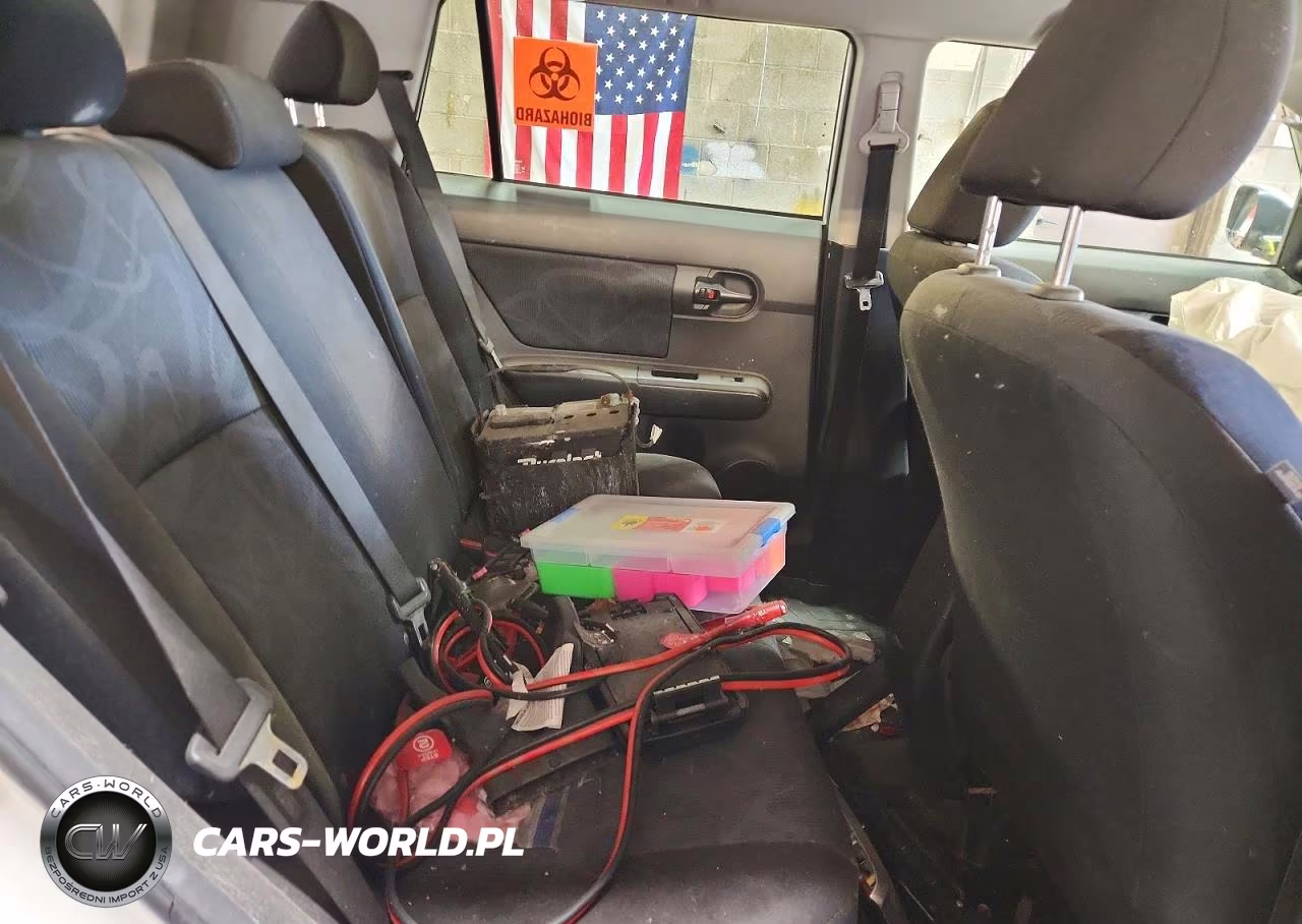 2011 Scion Xb Base VIN:JTLZE4FE9B1119444 - 10