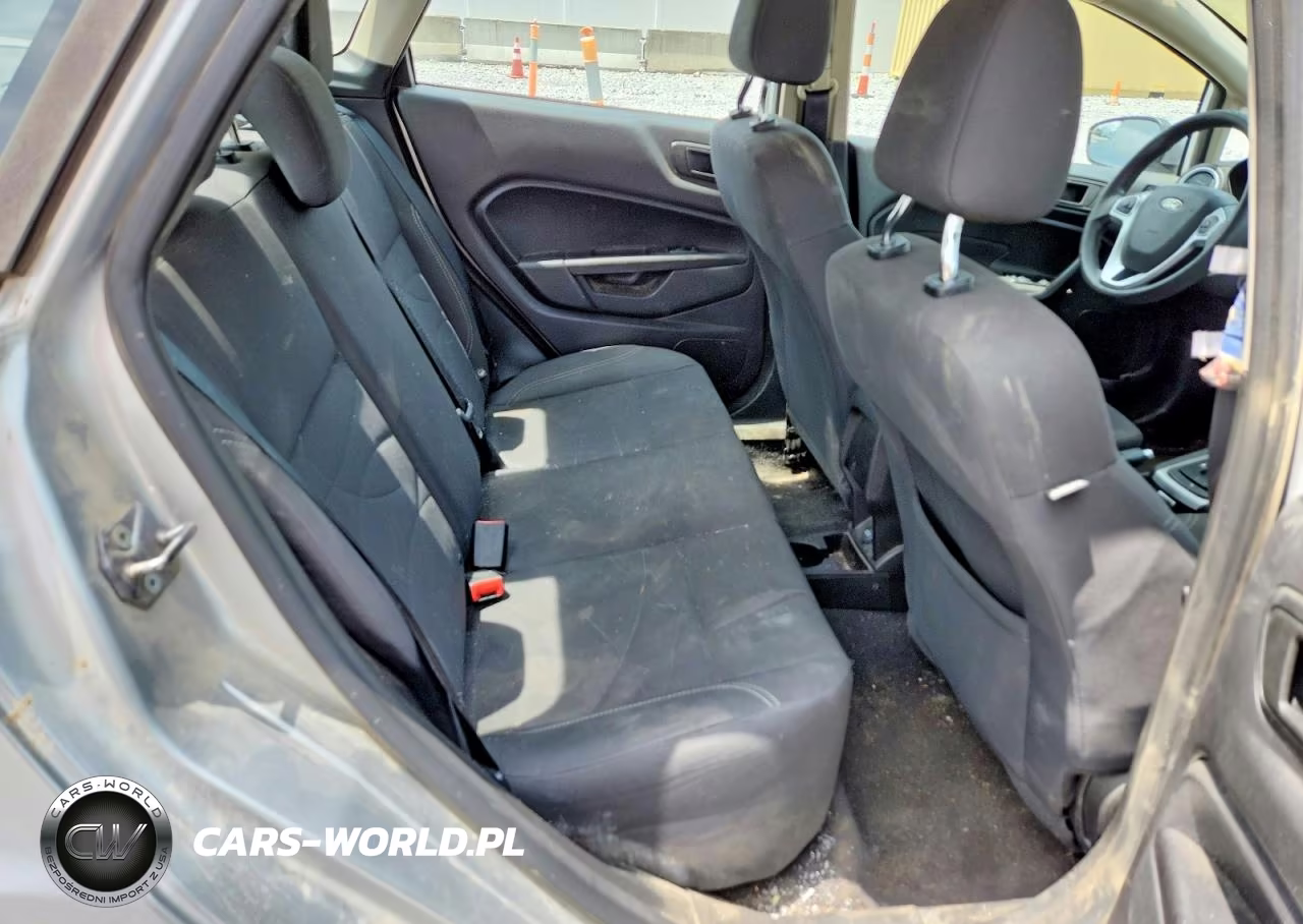 2018 Ford Fiesta Se VIN:3FADP4BJ7JM108324 - 10