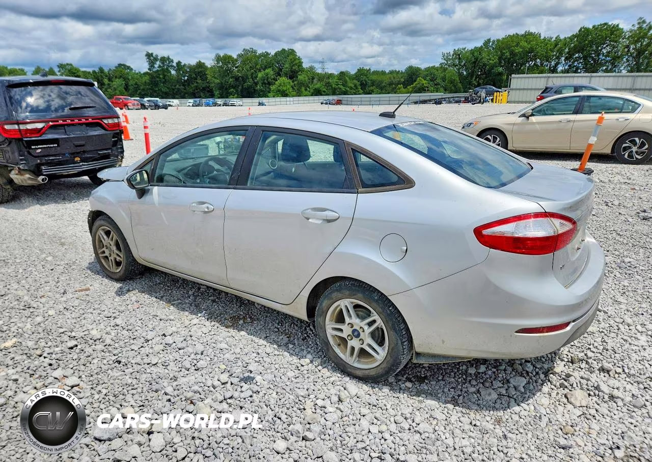 2018 Ford Fiesta Se VIN:3FADP4BJ7JM108324 - 2