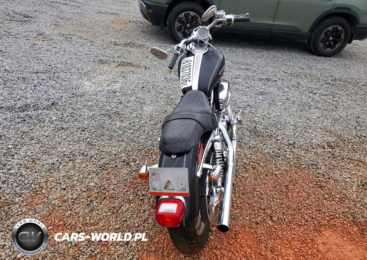 2004 Harley-Davidson Xl1200 C VIN:1HD1CGP1X4K451870 - 4