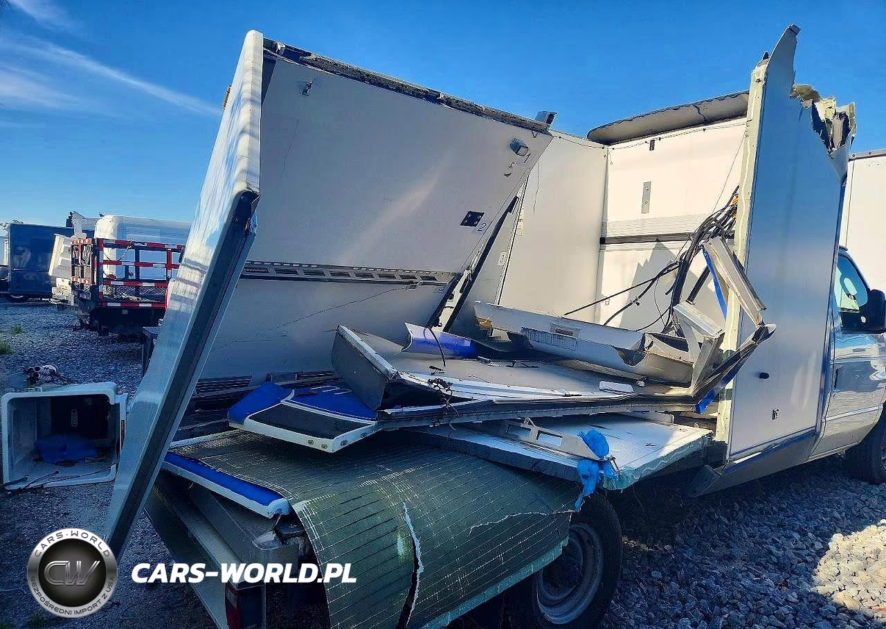 2023 Ford E350 Refrigerated Box Truck VIN:1FDWE3FK1PDD14762 - 12