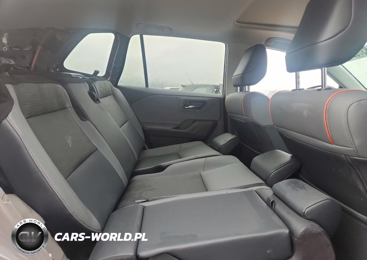 2026 Toyota Rav4 Woodland VIN:2T36CRAV3TW044848 - 10