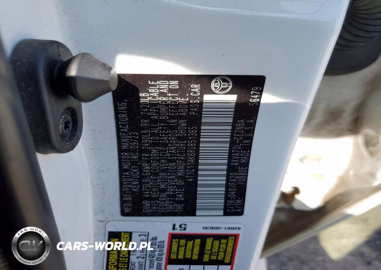2024 Toyota Camry Le VIN:4T1C11AK6RU851365 - 12