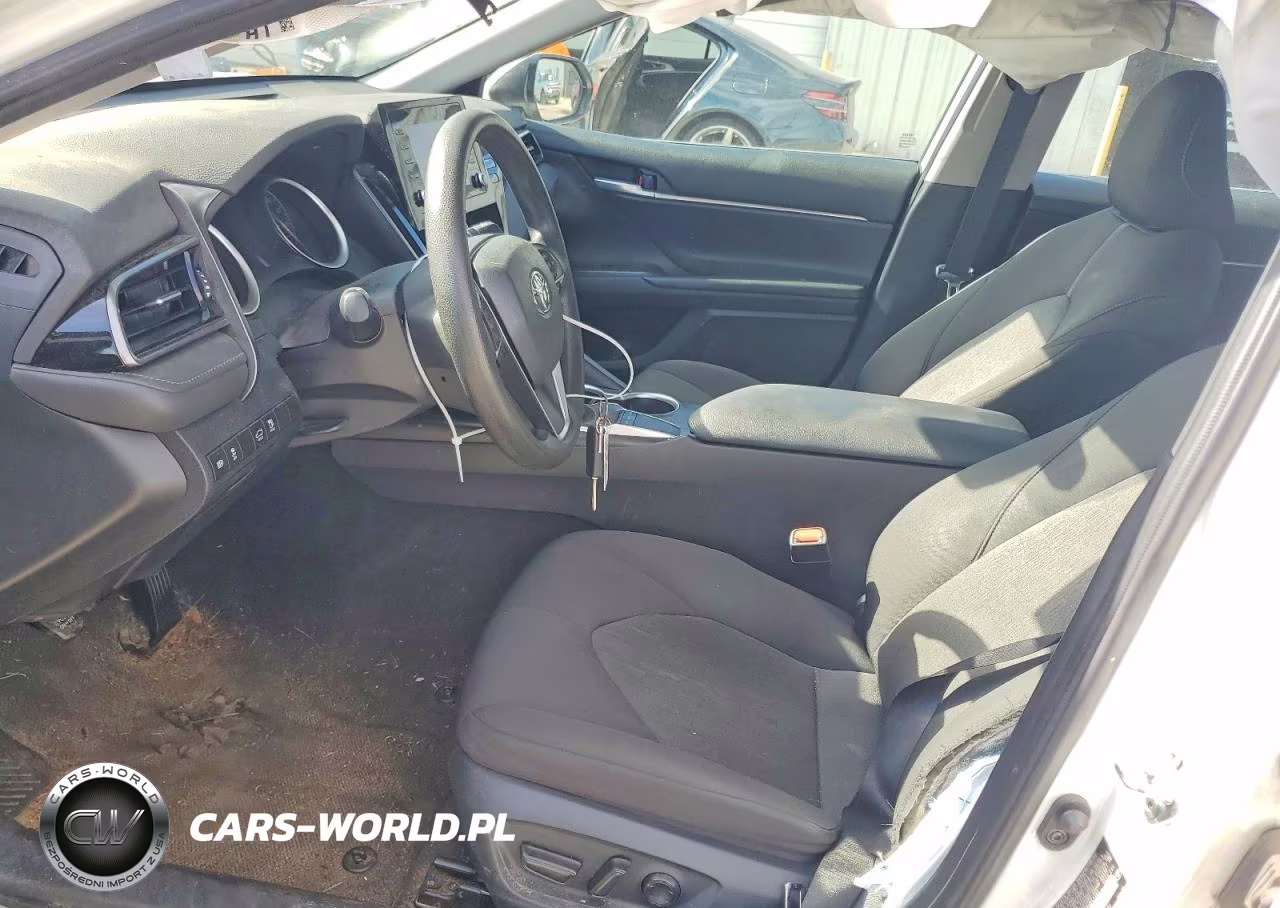 2024 Toyota Camry Le VIN:4T1C11AK6RU851365 - 7