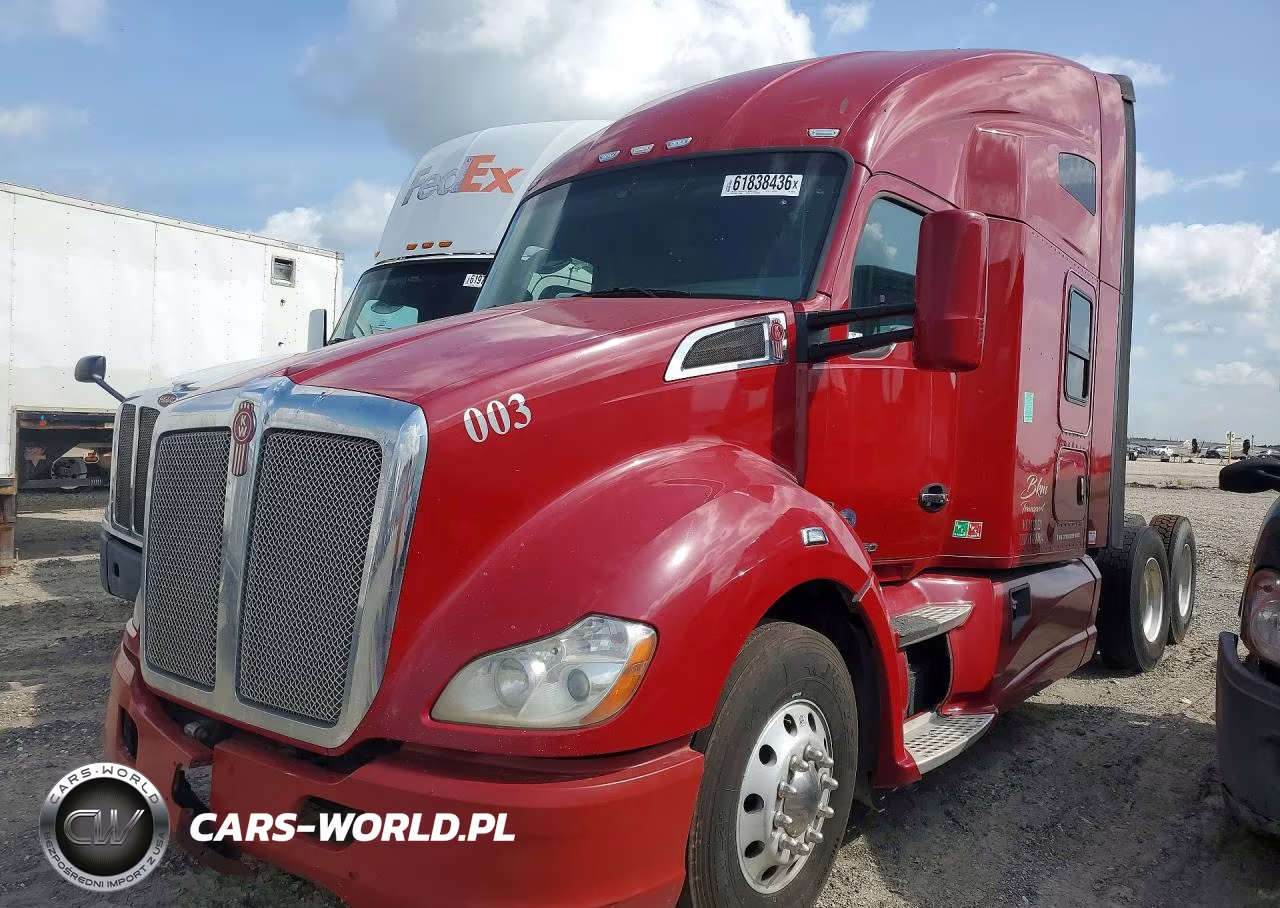 2017 Kenworth T680 Semi Truck
