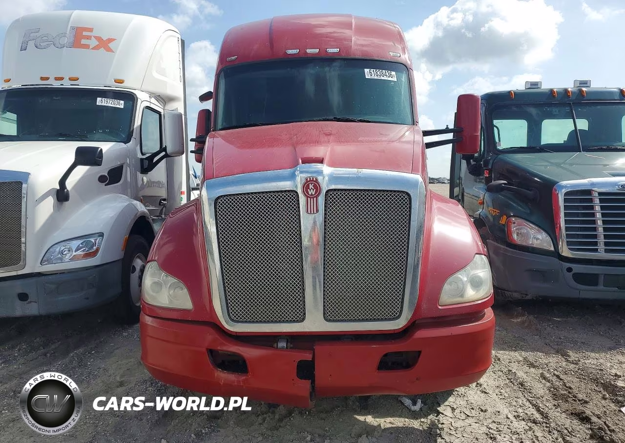 2017 Kenworth T680 Semi Truck VIN:1XKYDP9X5HJ150423 - 5
