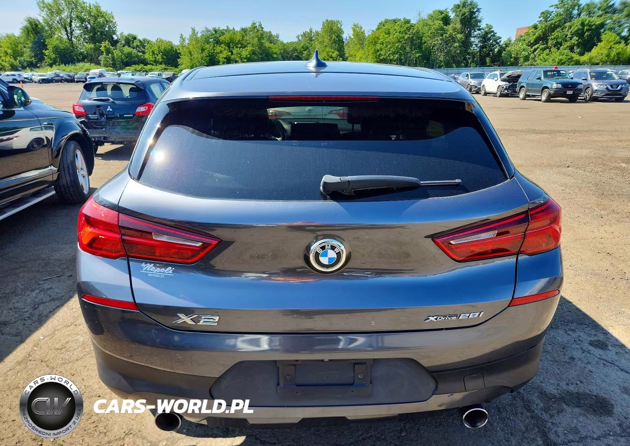 2018 BMW X2 xDrive28I VIN:WBXYJ5C32JEF77660 - 6