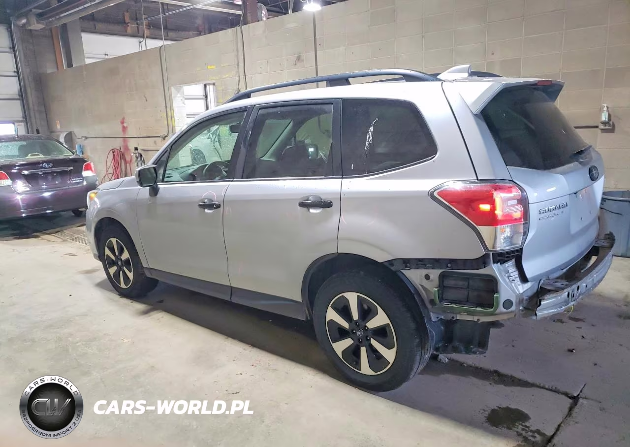2017 Subaru Forester 2.5I Premium VIN:JF2SJAEC5HH517386 - 2