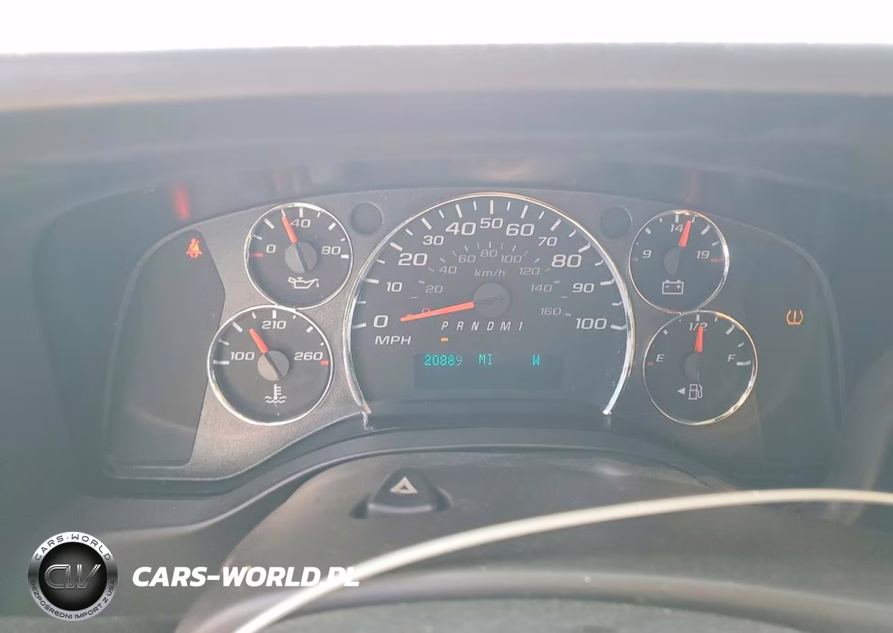 2020 Chevrolet Express G2500 VIN:1GCWGAFG5L1242670 - 9