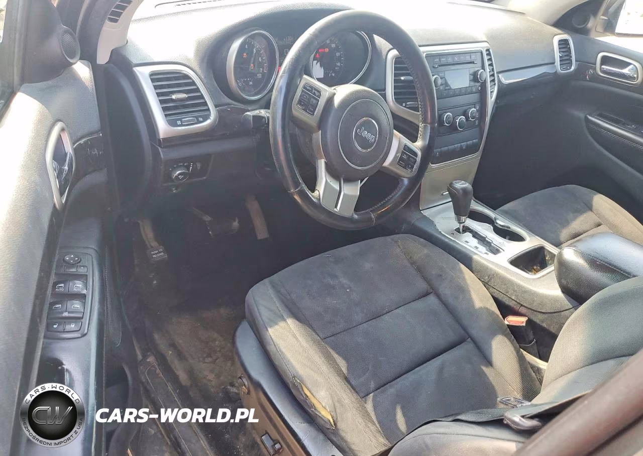 2012 Jeep Grand Cherokee Laredo VIN:1C4RJFAG1CC220950 - 8