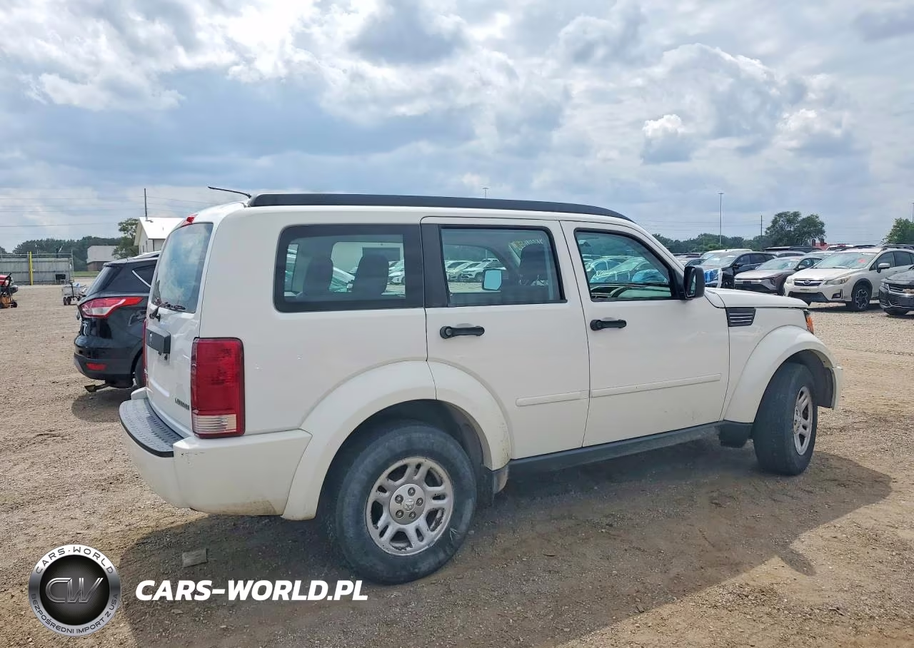 2010 Dodge Nitro Se VIN:1D4PT2GK1AW105267 - 3