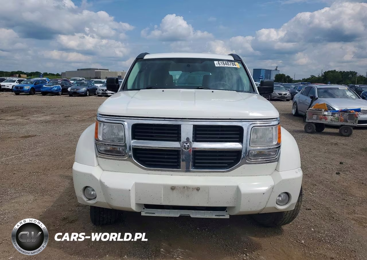 2010 Dodge Nitro Se VIN:1D4PT2GK1AW105267 - 5