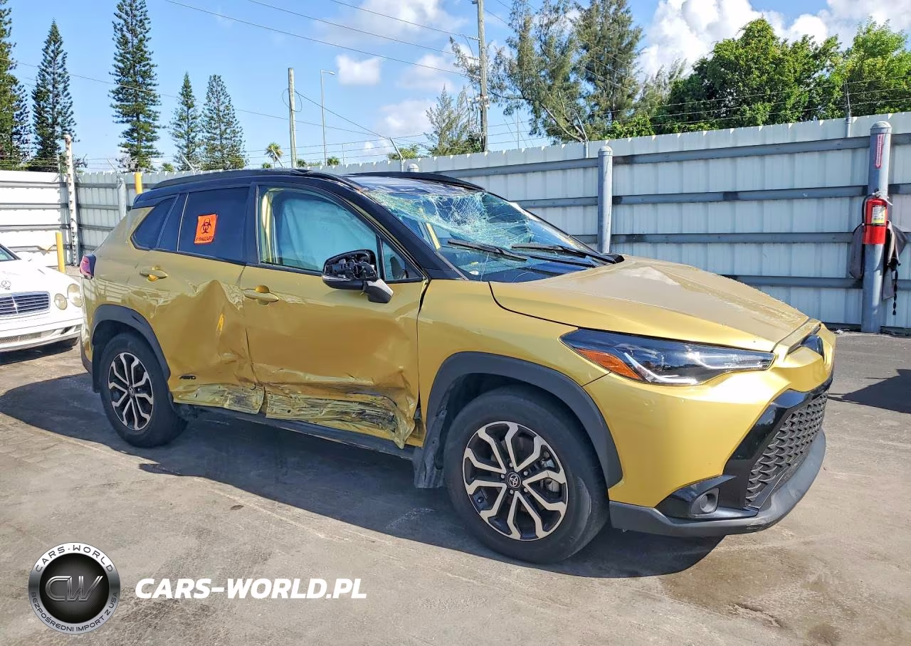 2024 Toyota Corolla Cross Hybrid Se VIN:7MUFBABG0RV022410 - 4