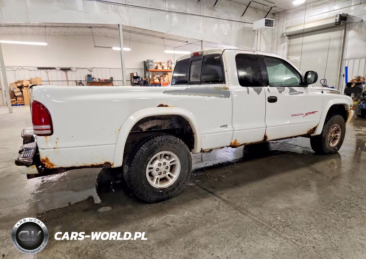2008 Dodge Dakota VIN:1B7GG23YXVS214321 - 3