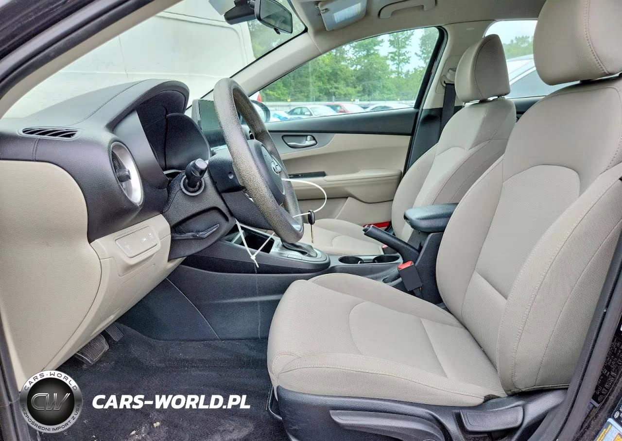 2021 Kia Forte Lxs VIN:3KPF24ADXME373038 - 7