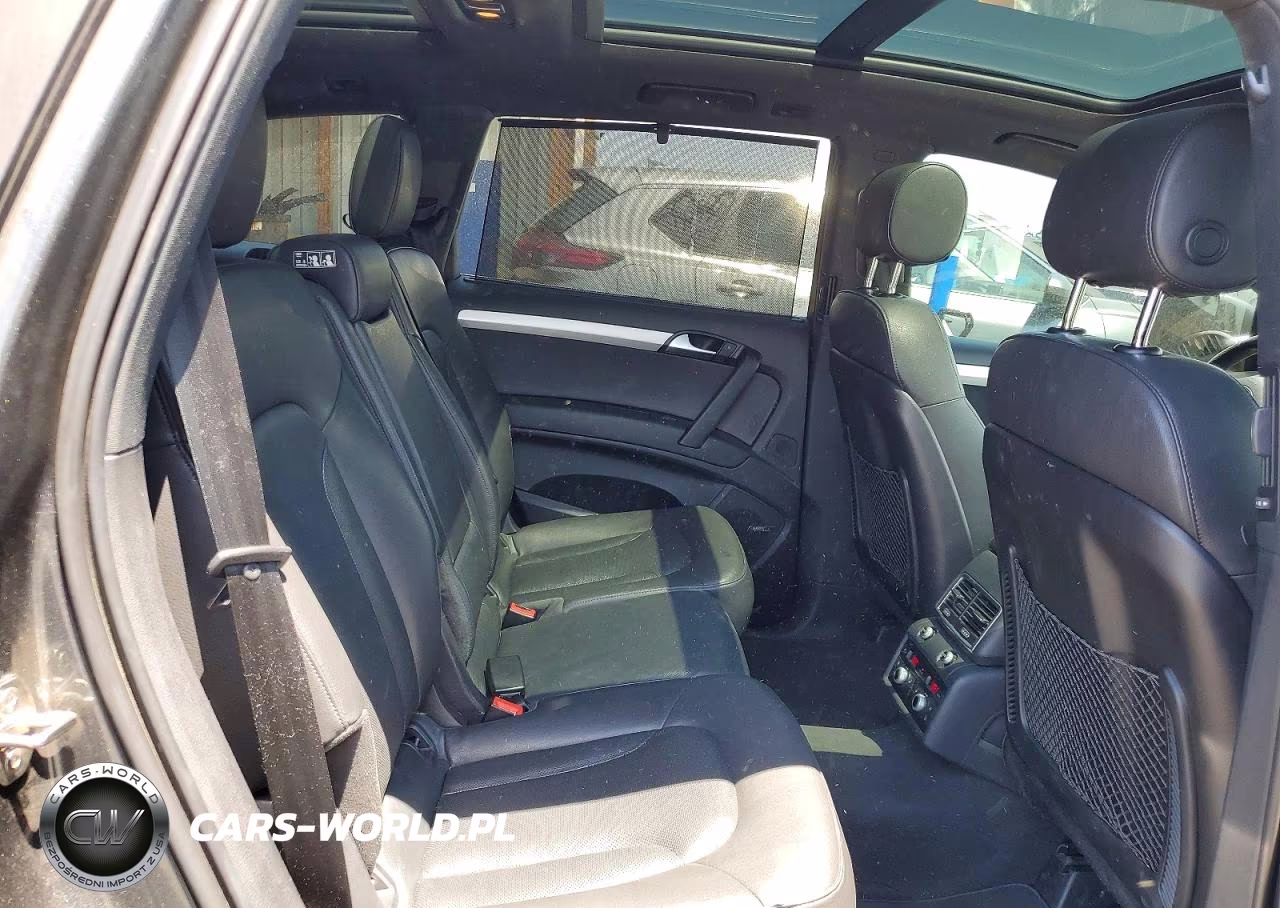 2015 Audi Q7 Prestige VIN:WA1DGAFE5FD019404 - 10