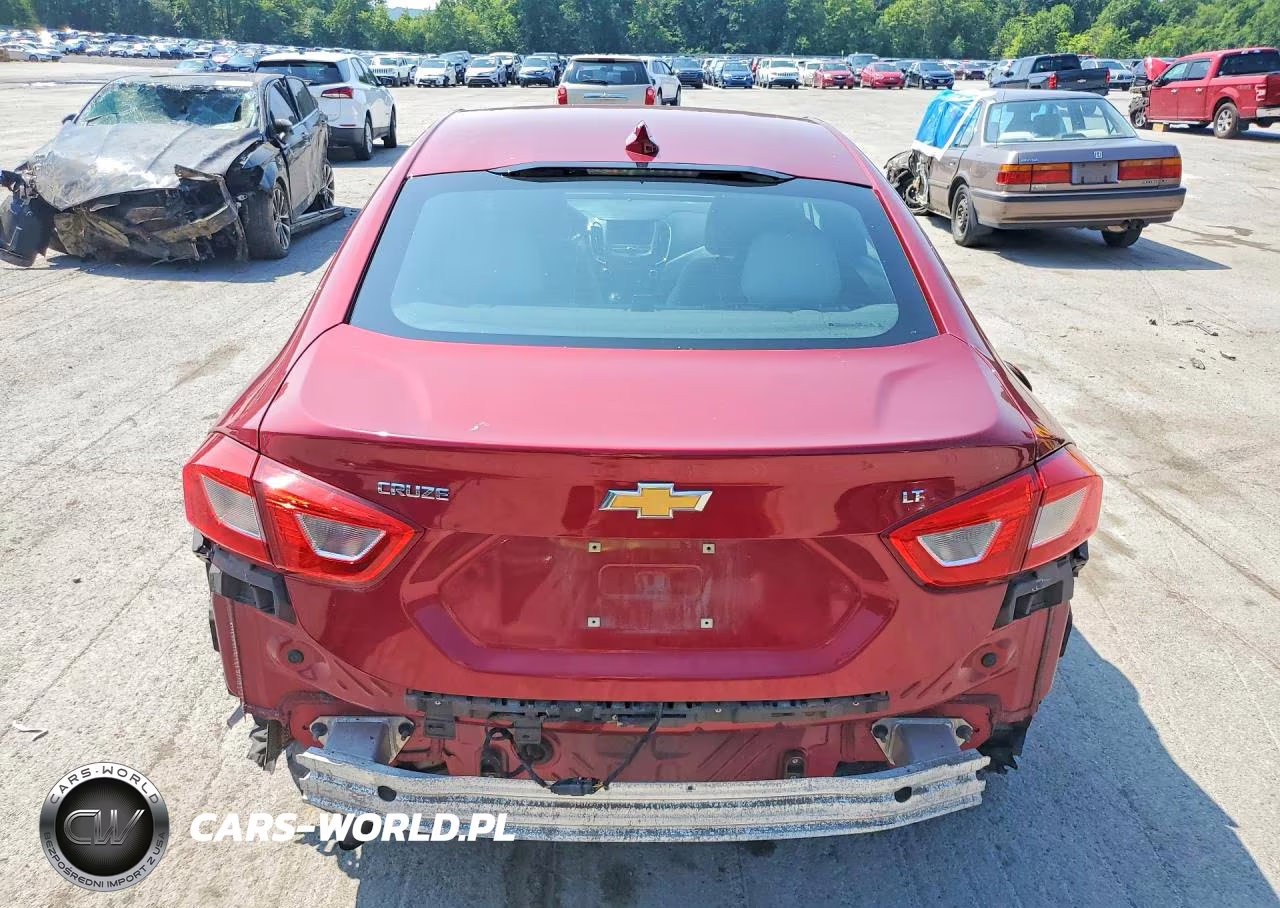 2019 Chevrolet Cruze Lt VIN:1G1BE5SM2K7141839 - 6