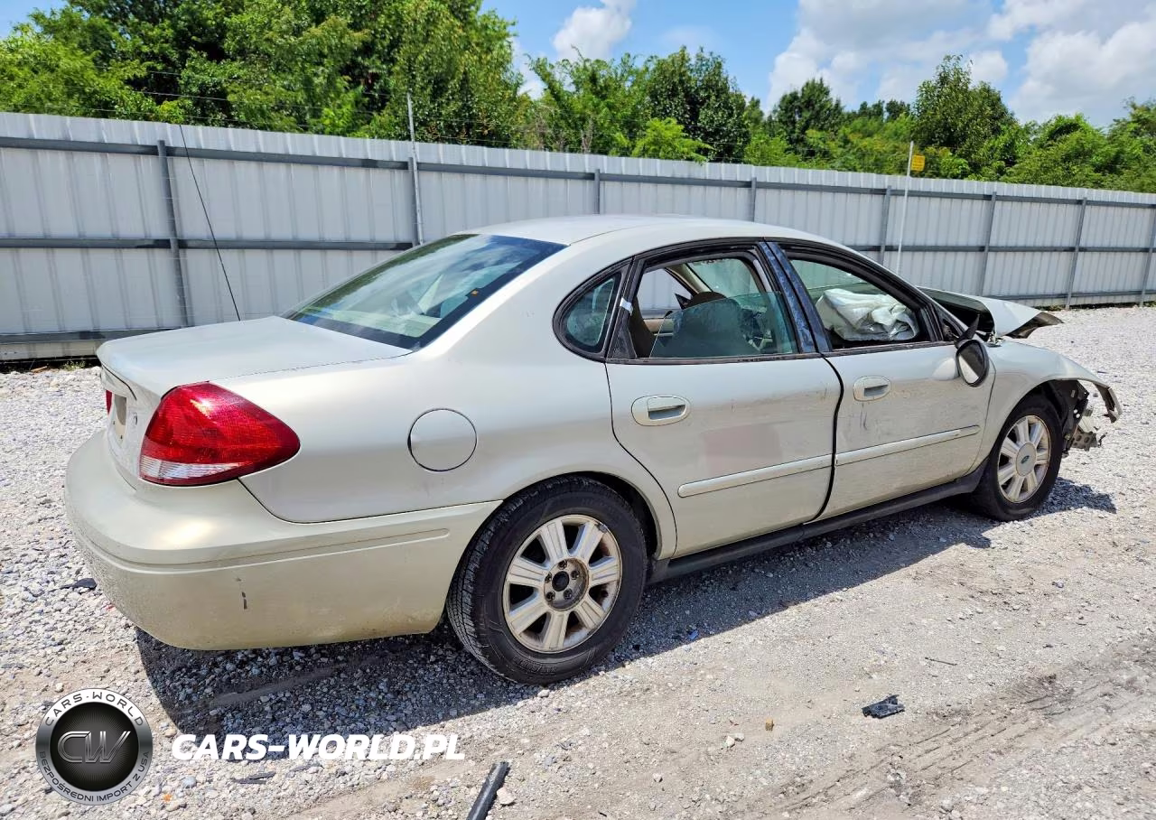 2006 Ford Taurus Se VIN:1FAFP53U16A236053 - 3