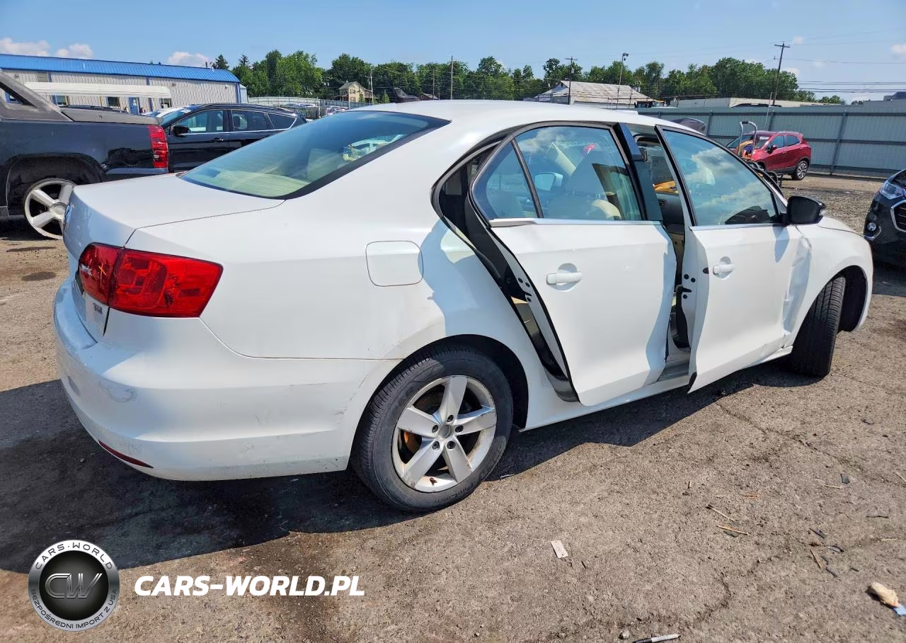 2014 Volkswagen Jetta Tdi VIN:3VWLL7AJ9EM280006 - 3