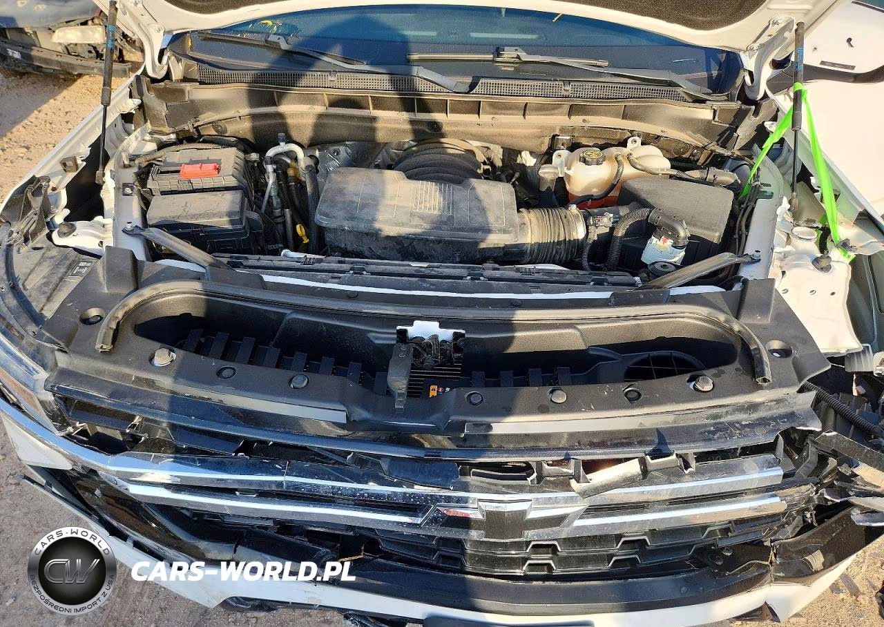 2023 Chevrolet Tahoe C1500 VIN:1GNSCLED2PR520582 - 12