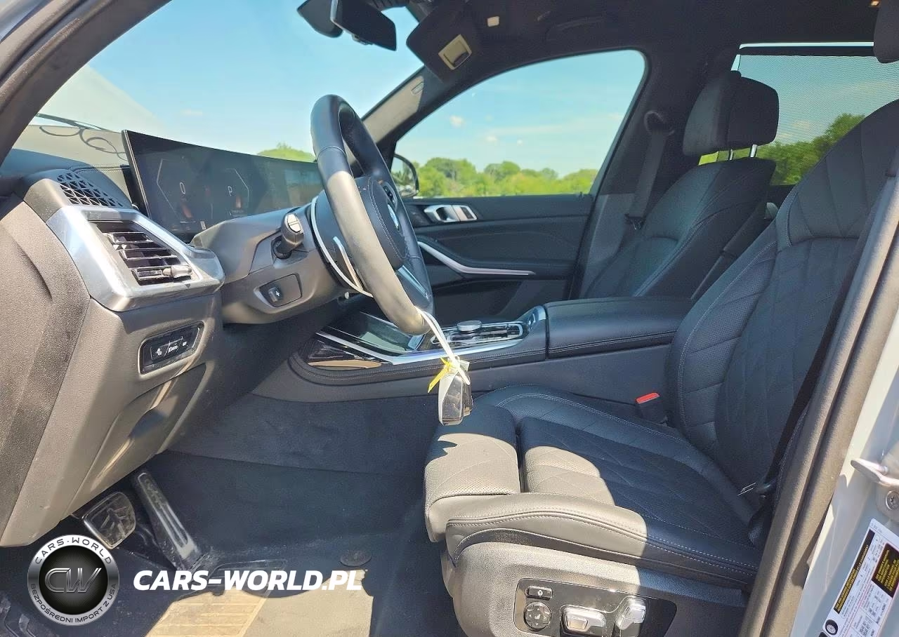 2025 BMW X7 xDrive40I VIN:5UX23EM06S9X20648 - 7