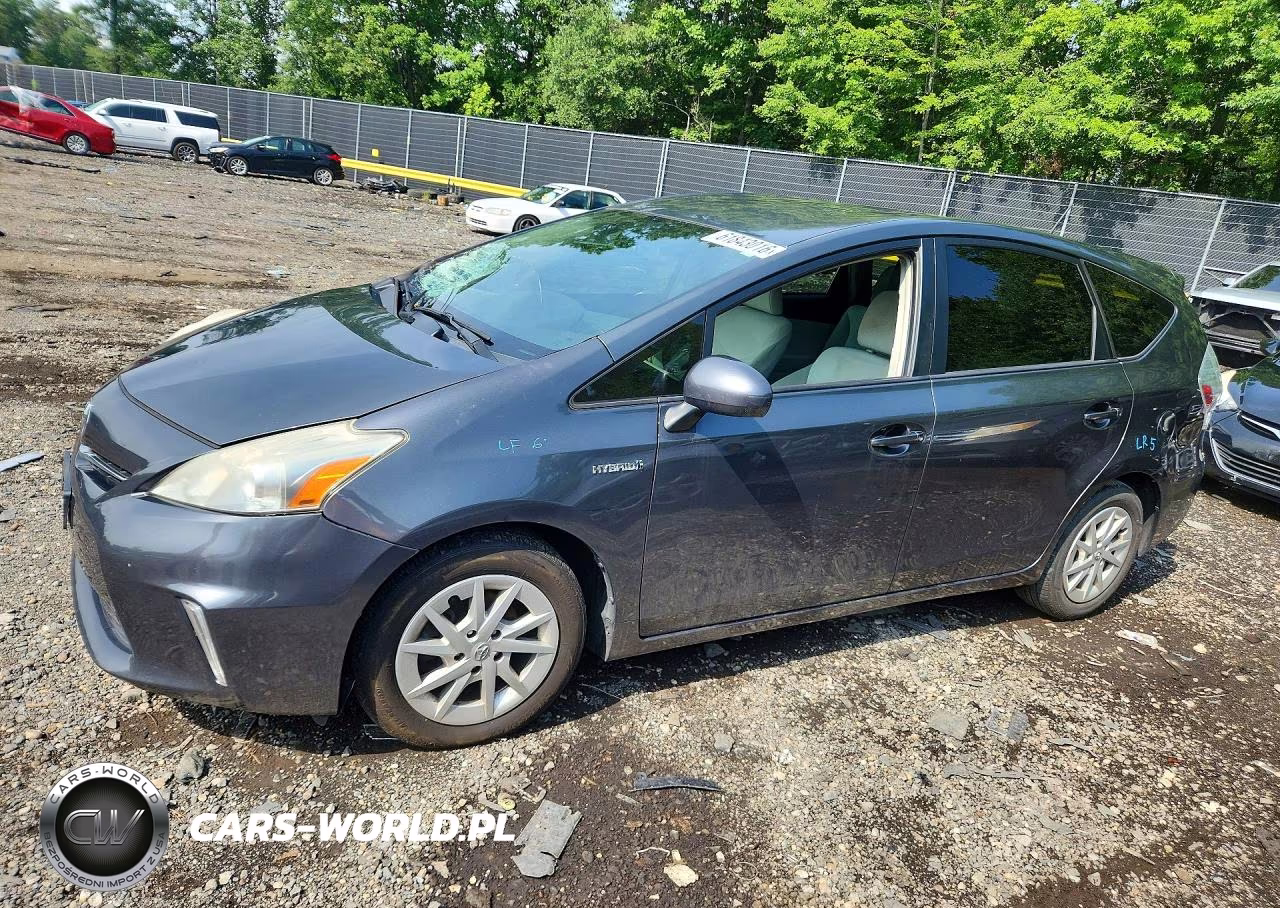 2013 Toyota Prius V Three VIN:JTDZN3EUXD3227920 - 1