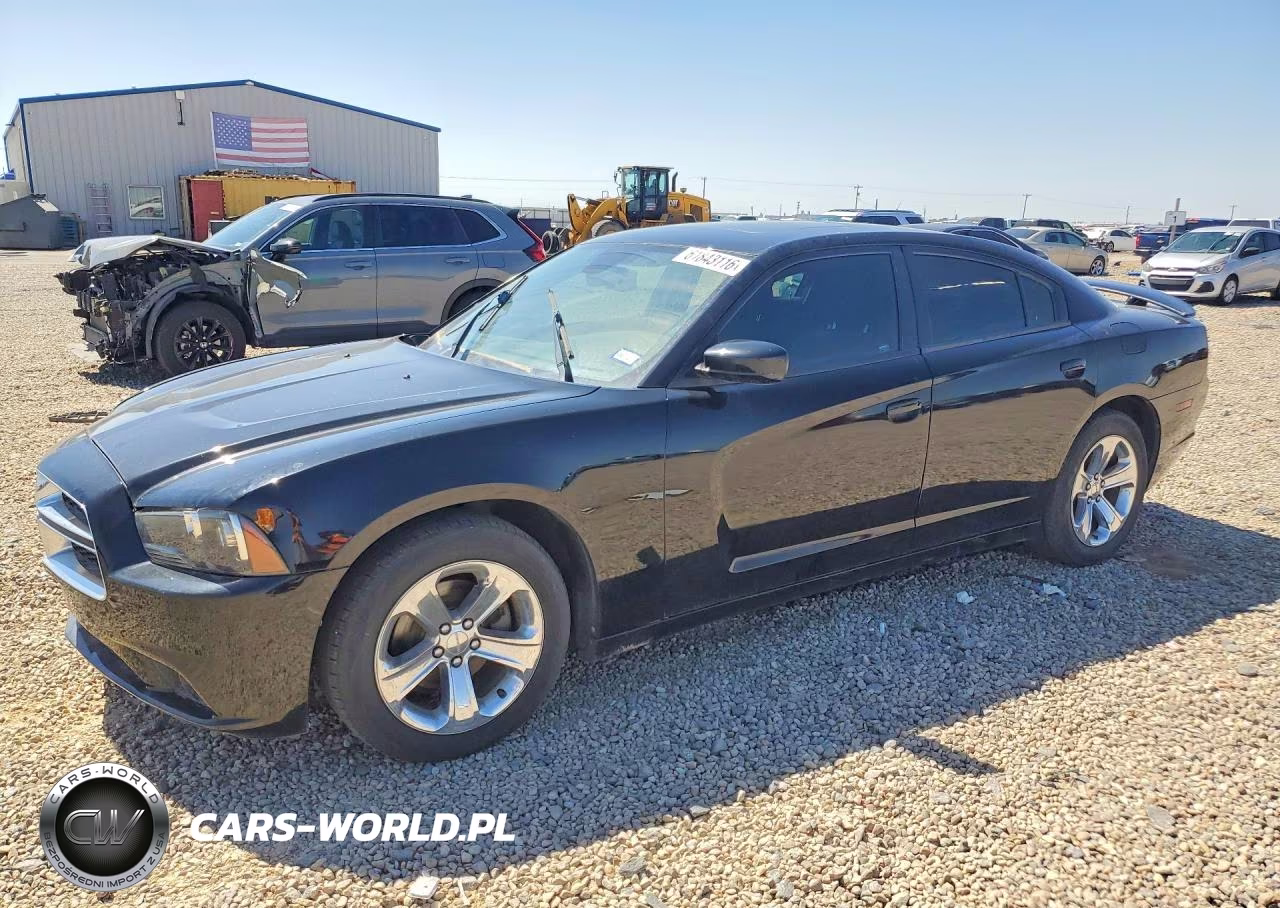 2013 Dodge Charger Sxt – zdjęcie 1 z 12