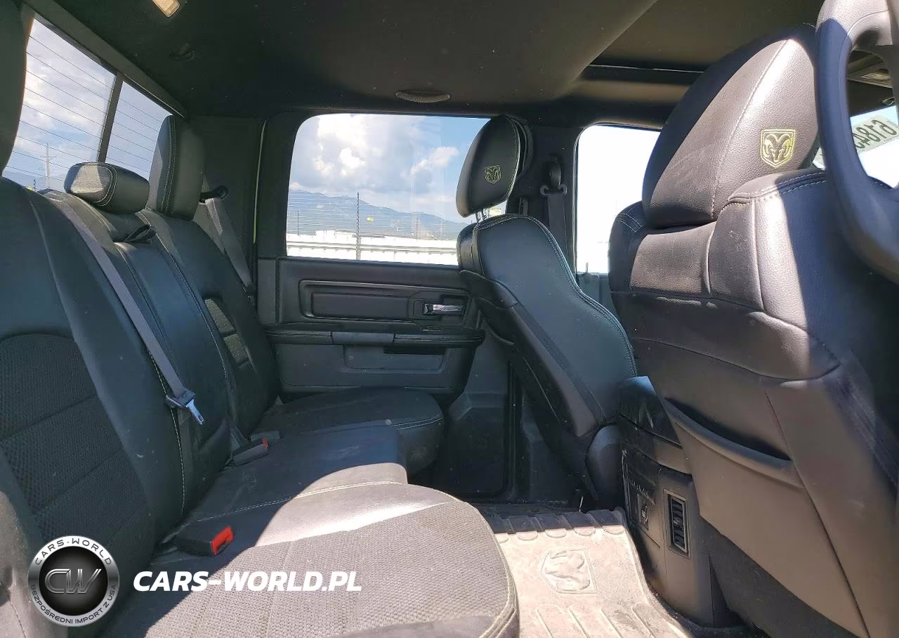 2017 Ram 1500 Sport VIN:1C6RR7MT1HS767292 - 10