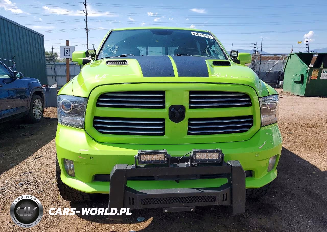 2017 Ram 1500 Sport VIN:1C6RR7MT1HS767292 - 5