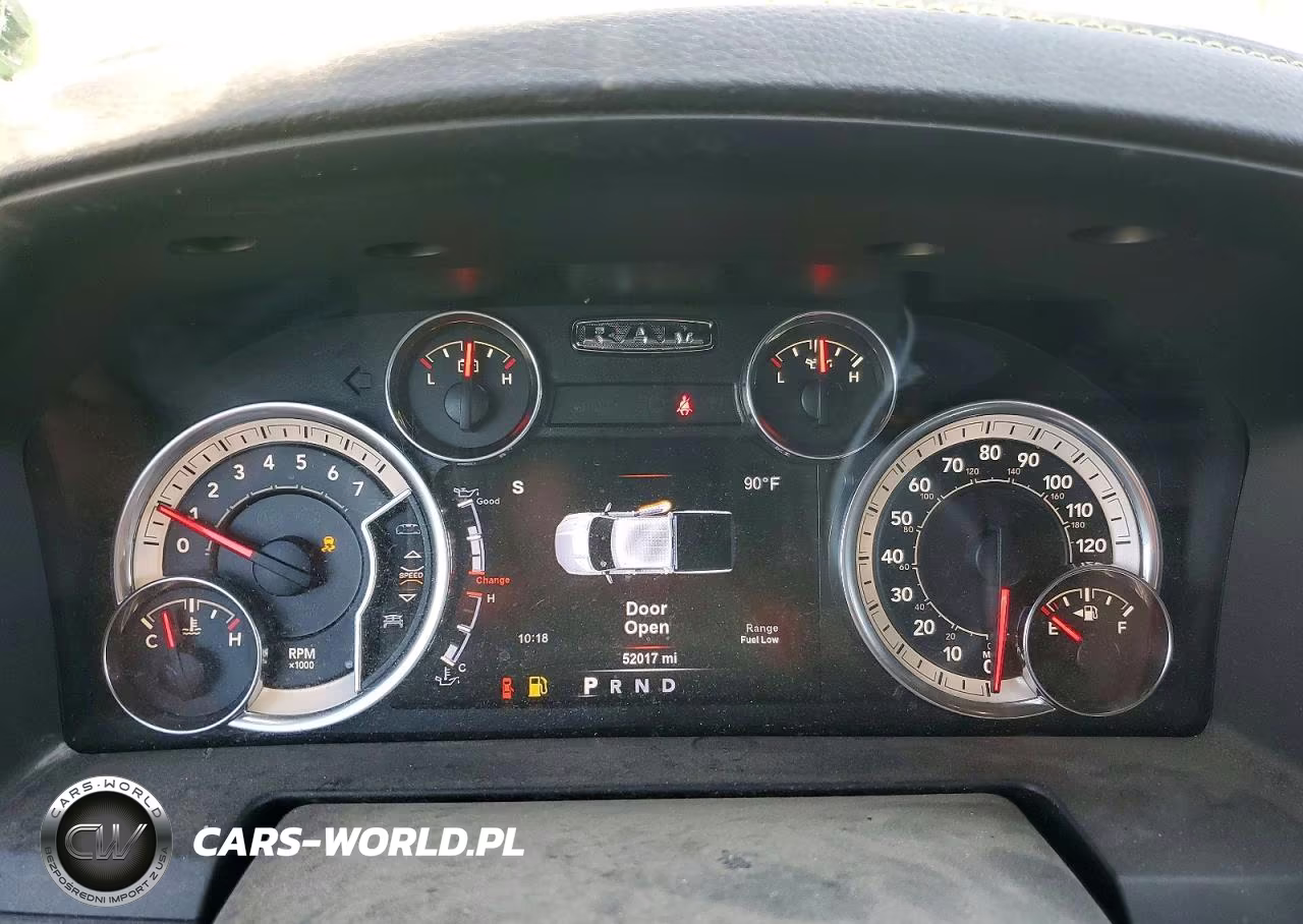 2017 Ram 1500 Sport VIN:1C6RR7MT1HS767292 - 9