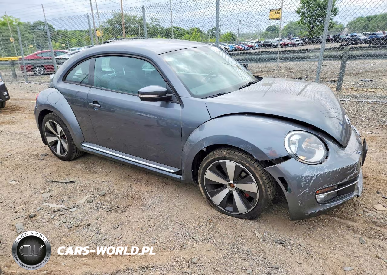 2012 Volkswagen Beetle Turbo VIN:3VW4A7AT5CM647802 - 4