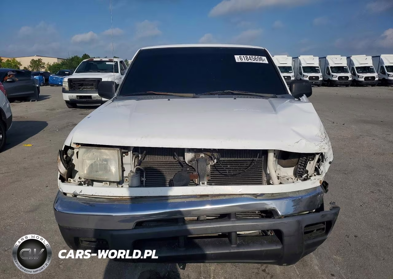 2000 Nissan Frontier Xe VIN:1N6DD26S0YC301465 - 5