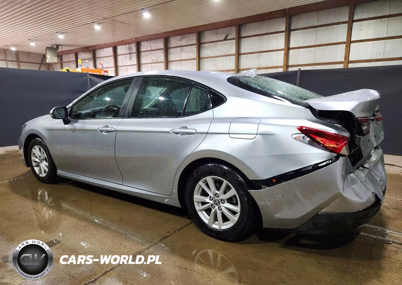 2026 Toyota Camry Le VIN:4T1DAACK0TU714642 - 2