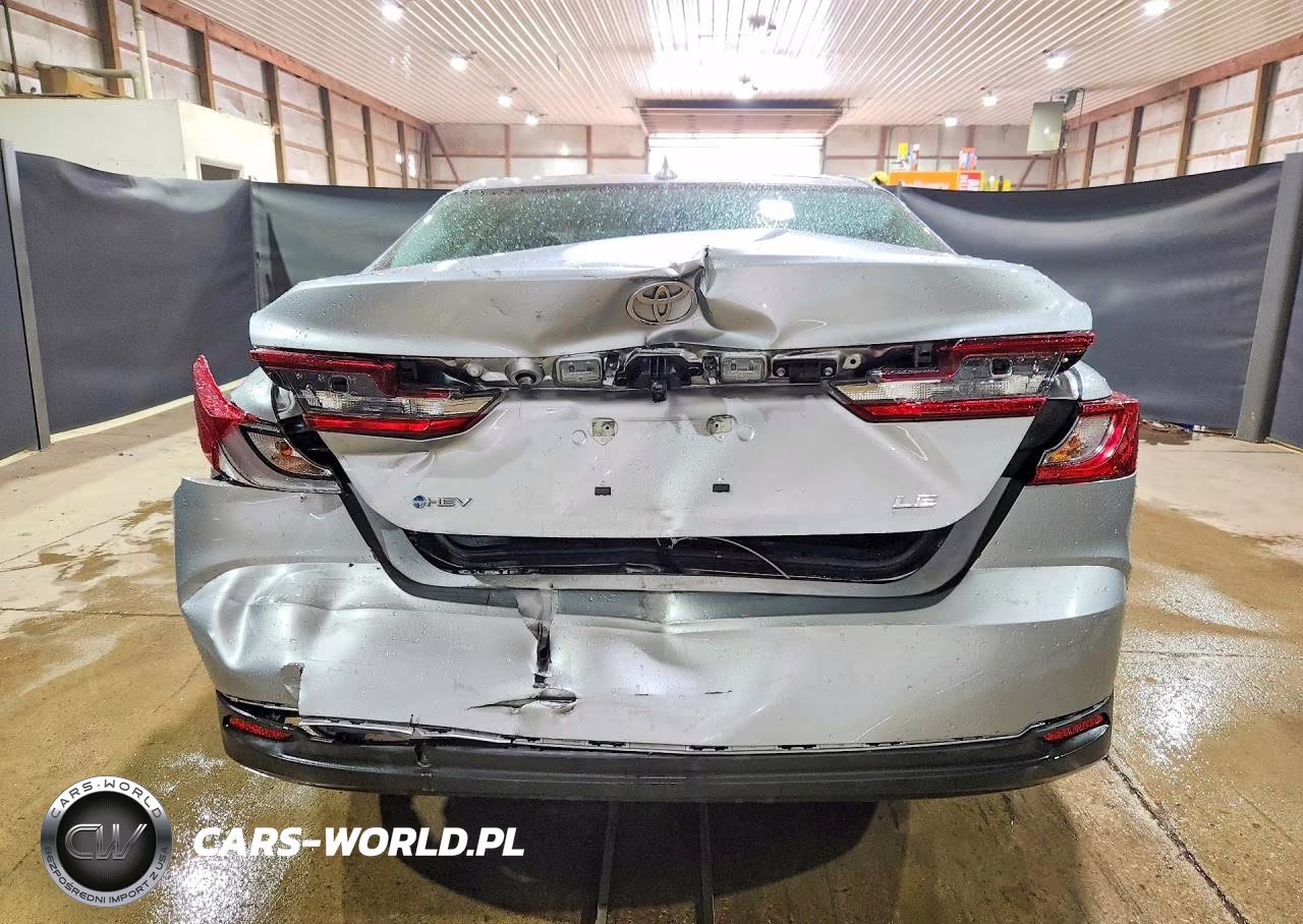 2026 Toyota Camry Le VIN:4T1DAACK0TU714642 - 6