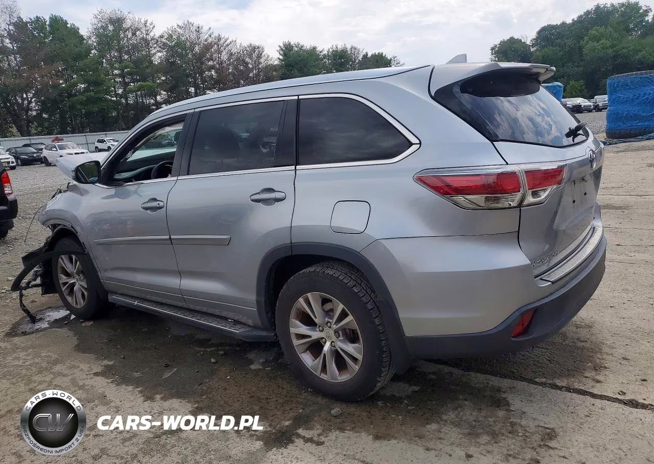 2015 Toyota Highlander Xle VIN:5TDJKRFH1FS077756 - 2
