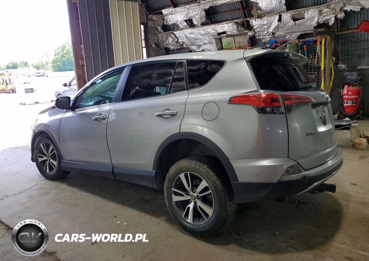 2018 Toyota Rav4 Xle VIN:2T3RFREVXJW803524 - 2