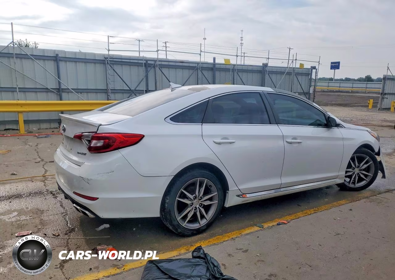 2017 Hyundai Sonata Sport 2.0T VIN:5NPE34AB3HH480716 - 3