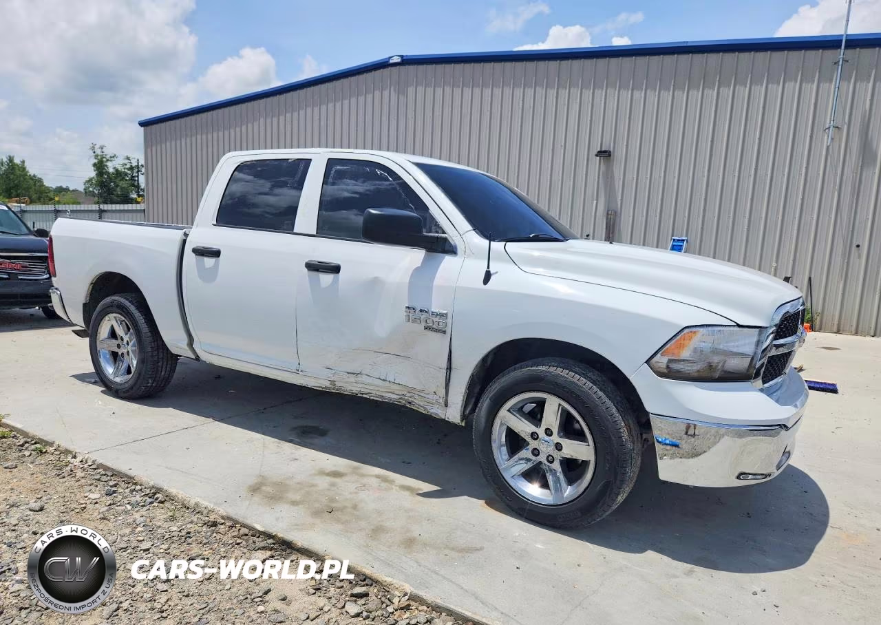 2020 Ram 1500 Classic Tradesman VIN:1C6RR6KG1LS124093 - 4