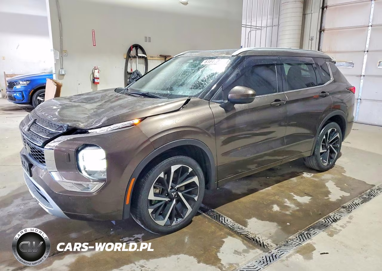 2022 Mitsubishi Outlander Sel – zdjęcie 1 z 13