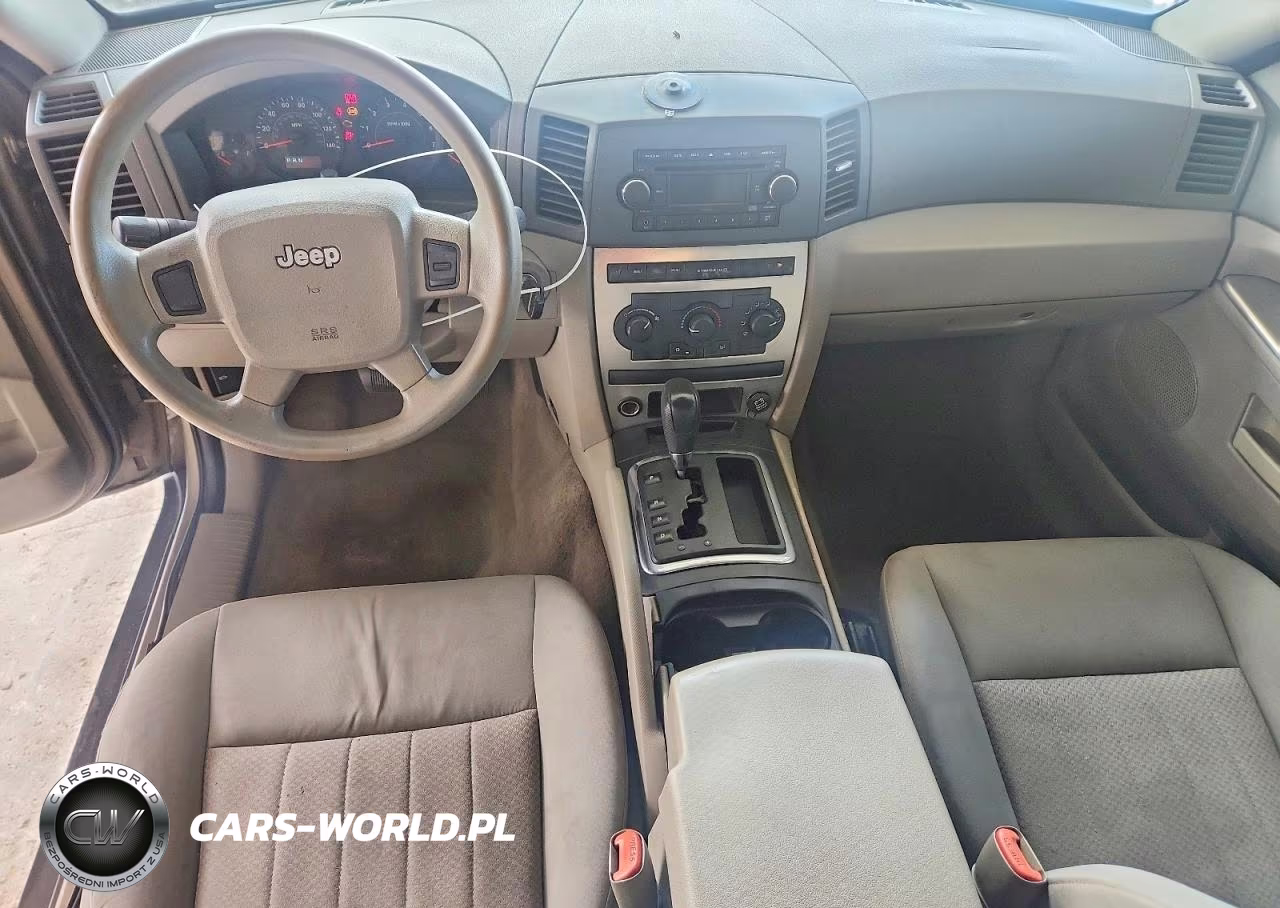 2005 Jeep Grand Cherokee Laredo VIN:1J4GS48K05C507079 - 8