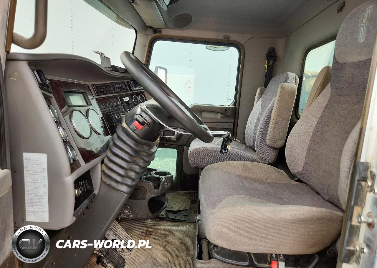 2015 Kenworth T370 Utility - Service Truck VIN:2NKHHJ7X0FM445174 - 7