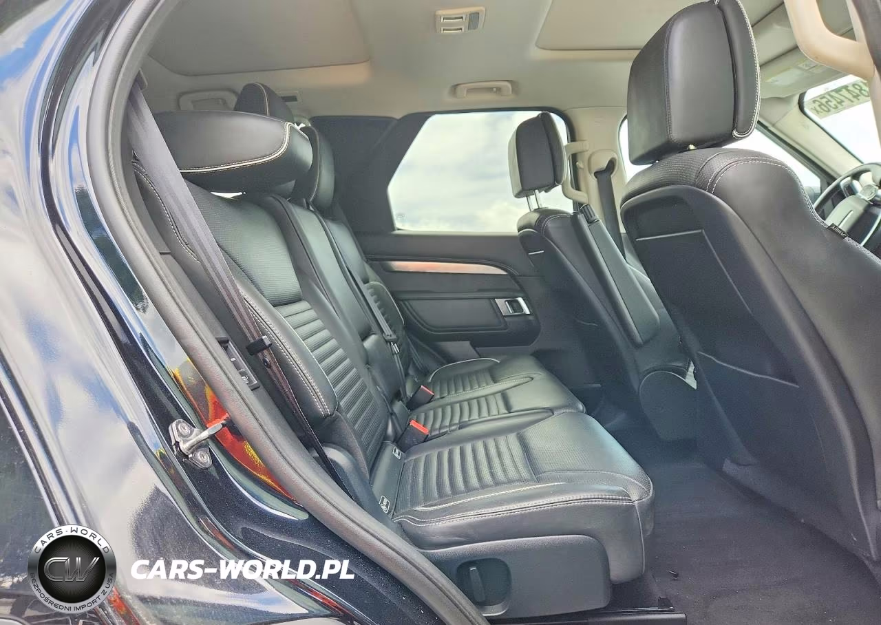 2017 Land Rover Discovery First Edition VIN:SALRTBBVXHA017437 - 11
