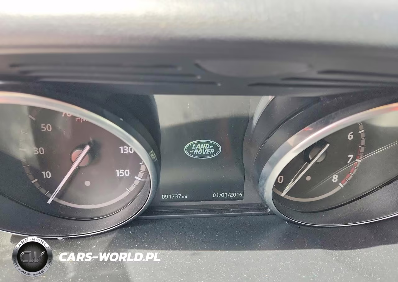 2017 Land Rover Discovery First Edition VIN:SALRTBBVXHA017437 - 9
